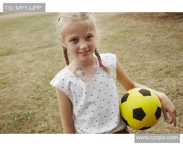 足球明星马尾造型大揭秘视频引发热议网友纷纷模仿秀出个性风格